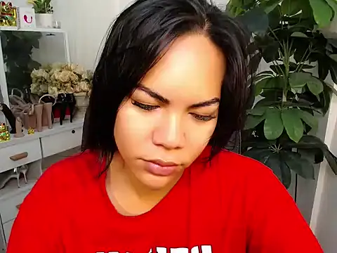 AngelitaDeputouch online show from 10-25-25, 11:49