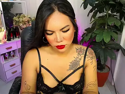 AngelitaDeputouch online show from 11-19-25, 08:03