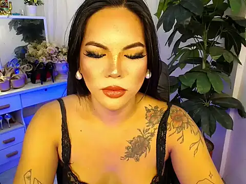 AngelitaDeputouch online show from 12-15-25, 09:04