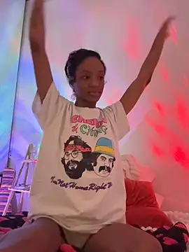 Snapshot of LoveDreaux chatting on 03-04-26, 02:19 LoveDreaux online show from 03-04-26, 02:19