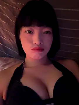 Tramy xx online show from 10-30-25, 02:10