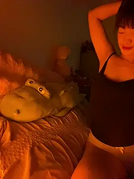 Snapshot of Tramy_xx chatting on 06-21-26, 07:08 Tramy xx online show from 06-21-26, 07:08