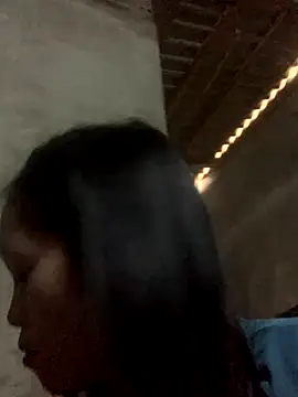 Snapshot of Halyy_xx chatting on 10-10-25, 11:38 Halyy xx online show from 10-10-25, 11:38