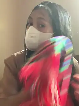 Snapshot of Halyy_xx chatting on 02-16-26, 08:13 Halyy xx online show from 02-16-26, 08:13