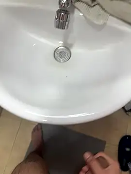 tusmuertos420 online show from 10-27-25, 07:26