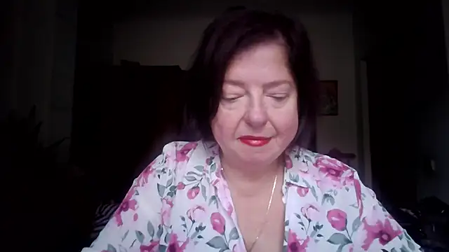 Snapshot of Violet_Pulse chatting on 10-20-25, 11:11 Violet Pulse online show from 10-20-25, 11:11