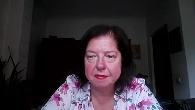 Snapshot of Violet_Pulse chatting on 09-29-25, 10:33 Violet Pulse online show from 09-29-25, 10:33