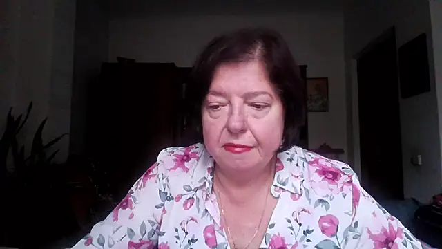 Snapshot of Violet_Pulse chatting on 09-30-25, 12:00 Violet Pulse online show from 09-30-25, 12:00