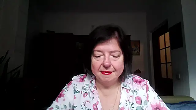 Snapshot of Violet_Pulse chatting on 11-18-25, 07:55 Violet Pulse online show from 11-18-25, 07:55