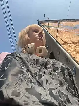 RonnieKiss online show from 06-21-26, 08:53
