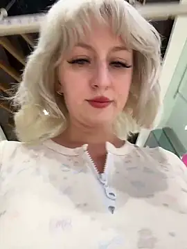 RonnieKiss online show from 04-02-26, 11:39