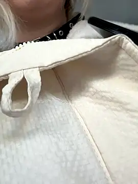 RonnieKiss online show from 10-08-25, 02:35