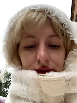 RonnieKiss online show from 09-29-25, 04:08