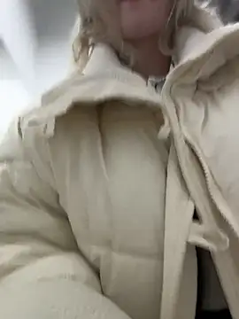 RonnieKiss online show from 04-15-26, 08:53