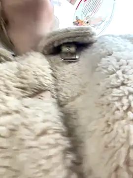 RonnieKiss online show from 10-23-25, 02:54