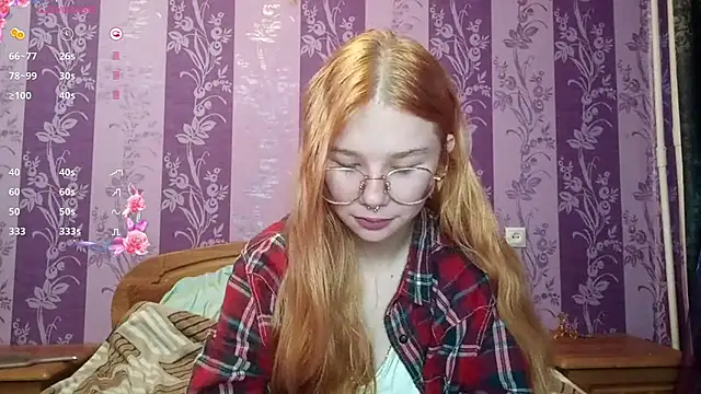 Snapshot of Lutangogansit chatting on 10-06-25, 08:04 Lutangogansit online show from 10-06-25, 08:04