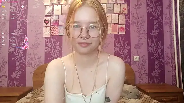Snapshot of Lutangogansit chatting on 10-22-25, 07:08 Lutangogansit online show from 10-22-25, 07:08