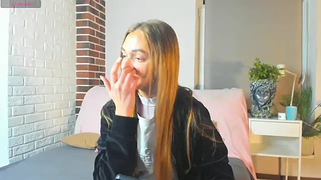 MarryLuz online show from 09-28-25, 06:26