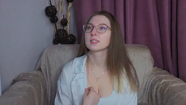 DaliaRadtke online show from 11-20-25, 06:19