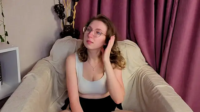 DaliaRadtke online show from 11-10-25, 06:13