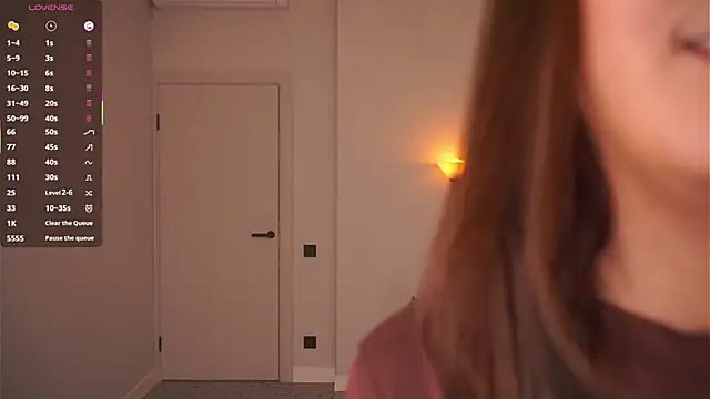 AdrianaCoenen online show from 10-11-25, 05:47