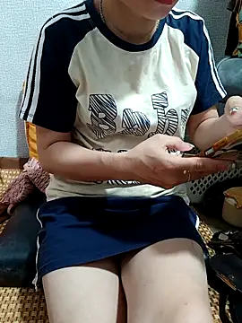 Minssara20 online show from 10-27-25, 08:59