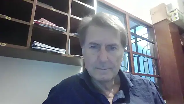 Snapshot of sayeaprayer65 chatting on 10-15-25, 09:17 sayeaprayer65 online show from 10-15-25, 09:17