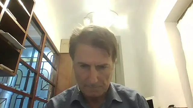 Snapshot of sayeaprayer65 chatting on 09-29-25, 11:05 sayeaprayer65 online show from 09-29-25, 11:05