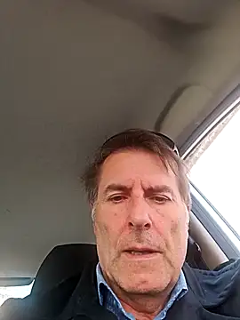 Snapshot of sayeaprayer65 chatting on 10-18-25, 01:46 sayeaprayer65 online show from 10-18-25, 01:46