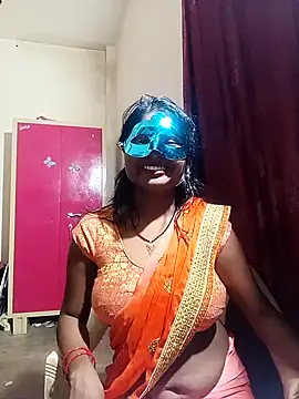 Snapshot of Sexy-sangita123 chatting on 10-05-25, 06:04 Sexy-sangita123 online show from 10-05-25, 06:04