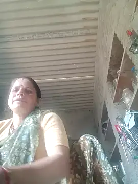 Snapshot of M-Kajal456 chatting on 10-09-25, 03:18 M-Kajal456 online show from 10-09-25, 03:18