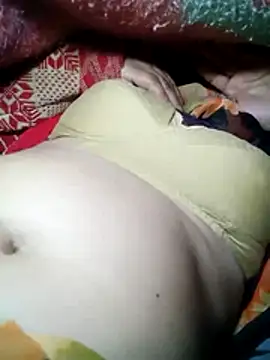 Snapshot of M-Kajal456 chatting on 01-08-26, 06:14 M-Kajal456 online show from 01-08-26, 06:14