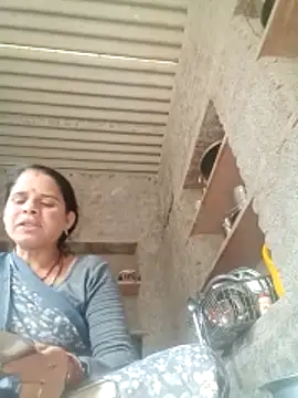 Snapshot of M-Kajal456 chatting on 10-26-25, 04:02 M-Kajal456 online show from 10-26-25, 04:02