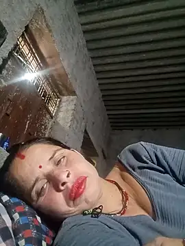 Snapshot of M-Kajal456 chatting on 10-31-25, 04:03 M-Kajal456 online show from 10-31-25, 04:03