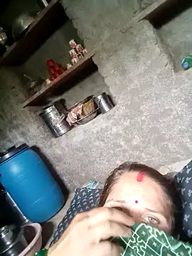 Snapshot of M-Kajal456 chatting on 09-29-25, 06:42 M-Kajal456 online show from 09-29-25, 06:42