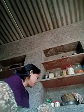 Snapshot of M-Kajal456 chatting on 10-28-25, 05:18 M-Kajal456 online show from 10-28-25, 05:18