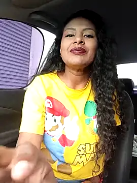 Snapshot of _Canella_ chatting on 10-04-25, 09:49  Canella  online show from 10-04-25, 09:49