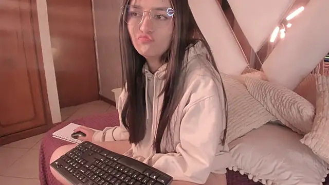 HaathorX online show from 10-15-25, 01:19