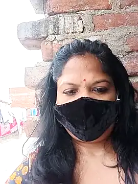 Snapshot of Mona_darling21 chatting on 09-27-25, 05:35 Mona darling21 online show from 09-27-25, 05:35