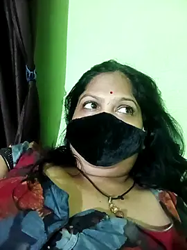 Snapshot of Mona_darling21 chatting on 10-30-25, 06:05 Mona darling21 online show from 10-30-25, 06:05