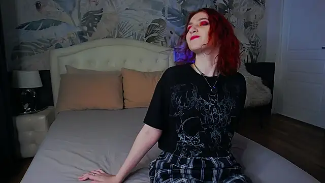 Snapshot of LexiSexxy chatting on 09-21-25, 08:03 LexiSexxy online show from 09-21-25, 08:03