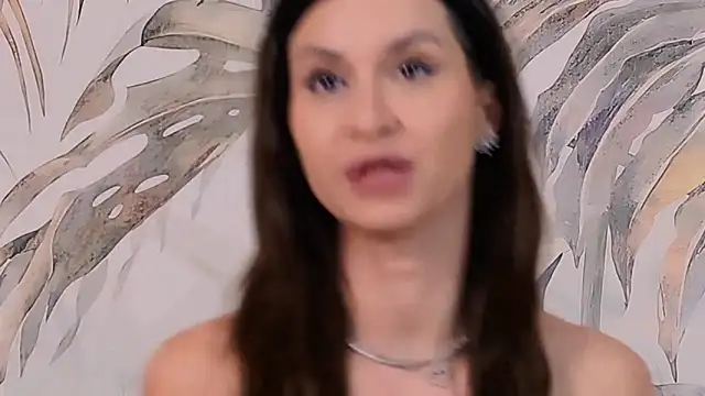 GoldCherry7 online show from 12-17-25, 09:09