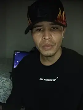 curvahot online show from 12-14-25, 08:25