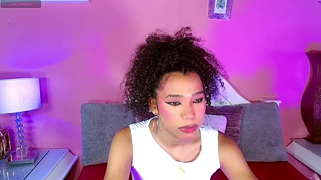  IsabellaRousse online show from 11-21-25, 07:24