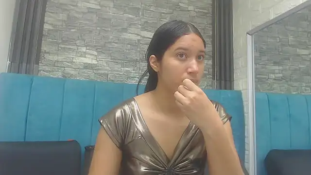 Lil Rose2006 online show from 12-22-25, 11:54