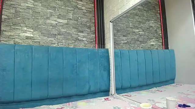 Lil Rose2006 online show from 02-11-26, 03:01