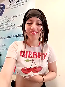 Snapshot of SALOME-28_ chatting on 02-18-26, 04:25 SALOME-28 online show from 02-18-26, 04:25