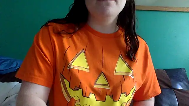 bigbutttmilf online show from 10-28-25, 03:55