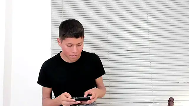 Little liam online show from 10-19-25, 08:11