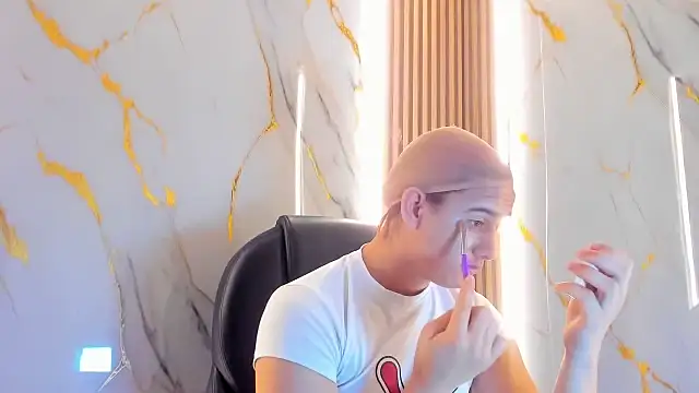 Marian Cristal online show from 02-07-26, 03:25